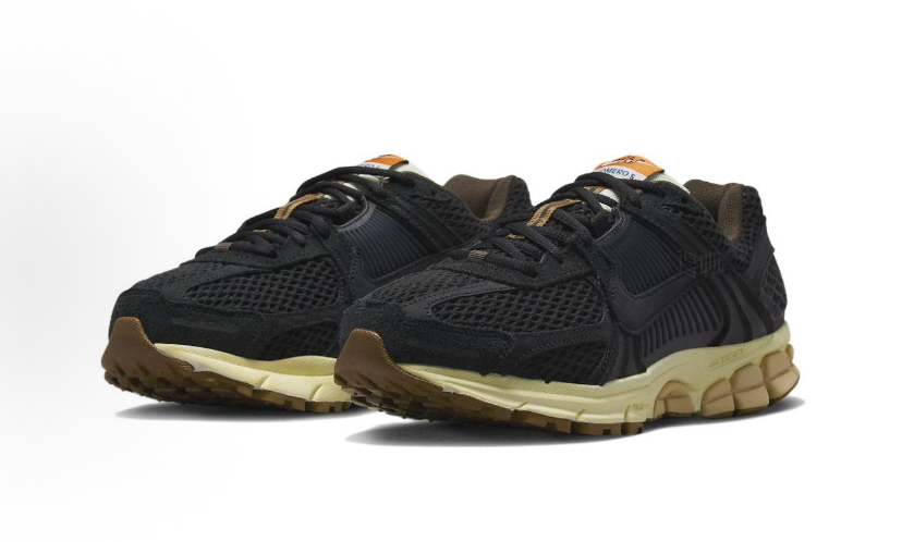 Nike Zoom Vomero Black 3