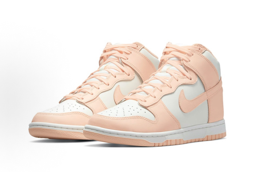 Nike Dunk "Crimson Tint" 3