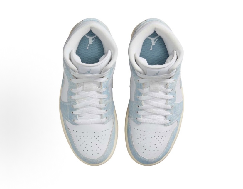 Air Jordan 1 Mid Denim Gum 4